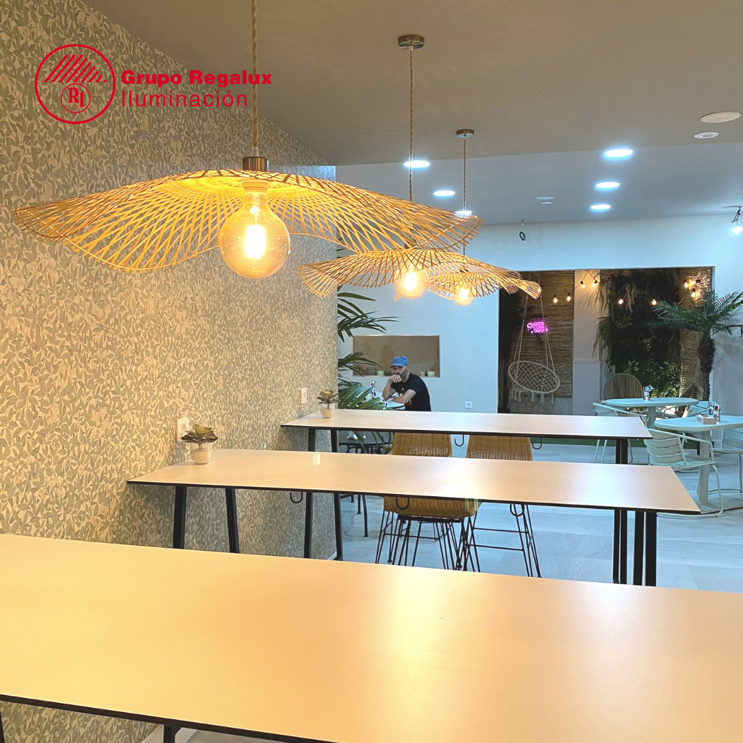 Proyectos de iluminación: Pastelerías La Rosa